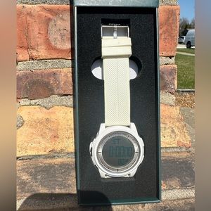 SILENT Stopwatch used once for act!!